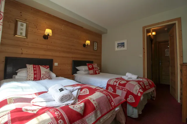 Room, Twin Beds, Bathtub, Hotel Christiania 1/2