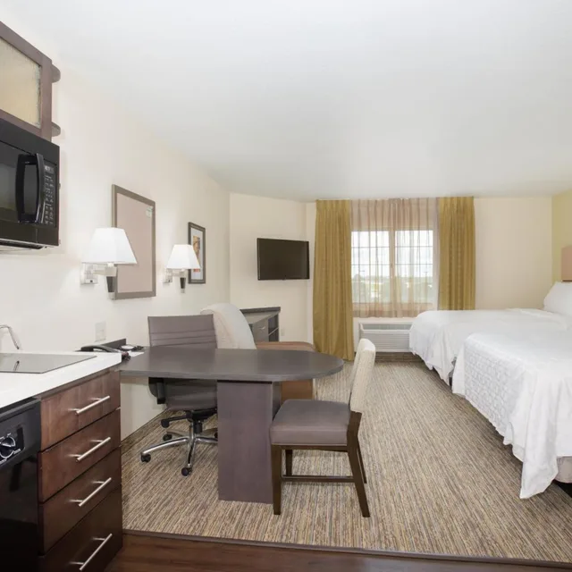 جناح بسرير مزدوج، Candlewood Suites Cheyenne 2/6