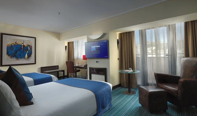 غرفة بريميوم بسرير فردي، Crowne Plaza Athens City Centre 7/10