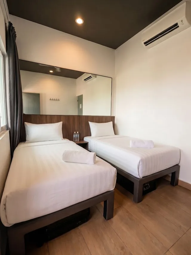 غرفة بسريرين منفصلين، Tune Hotel Klia Aeropolis 3/4