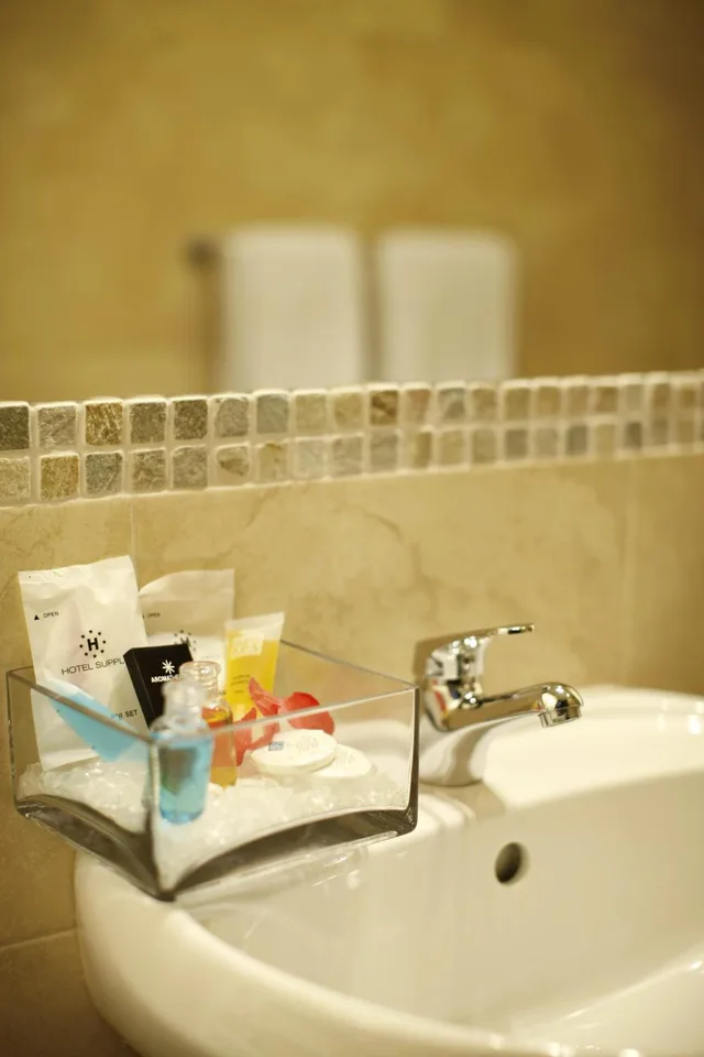 غرفة بسرير كينج بشرفة، Garni Hotel Vozarev 7/8