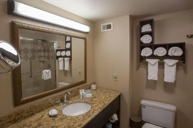 Studio, King Bed, Sofa, Accessible, Hampton Inn Suites Stillwater 4/7