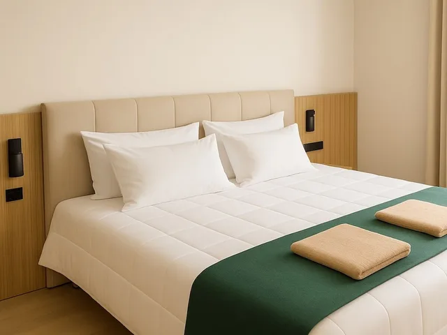 غرفة قياسية بسرير مزدوج، Hotel Santa Pola by Pierre & Vacances 2/5