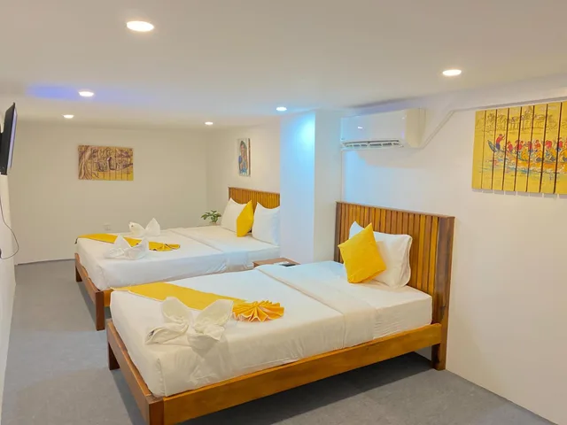 غرفة أساسية ثلاثية بحمام مشترك، Grand Elevation Hotel 1/6