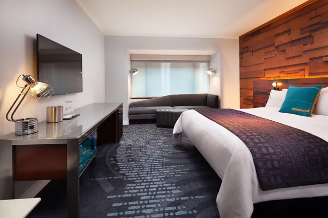 Spectacular, King Bed, Mountain View، W Seattle 6/10