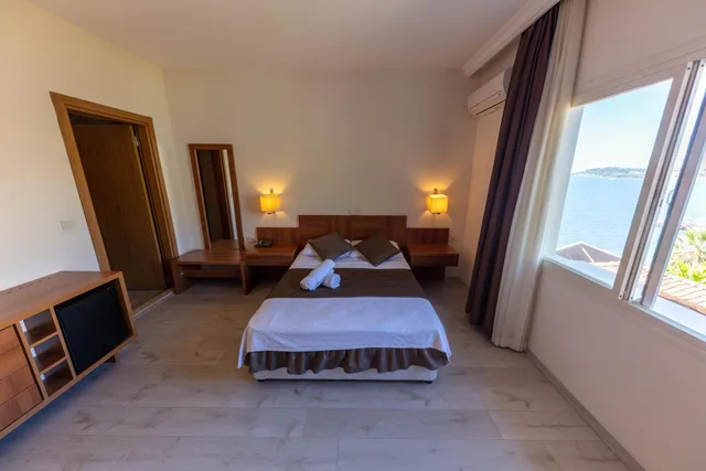 غرفة سوبيريور بسرير مزدوج بإطلالة على البحر، Melis Otel 5/10