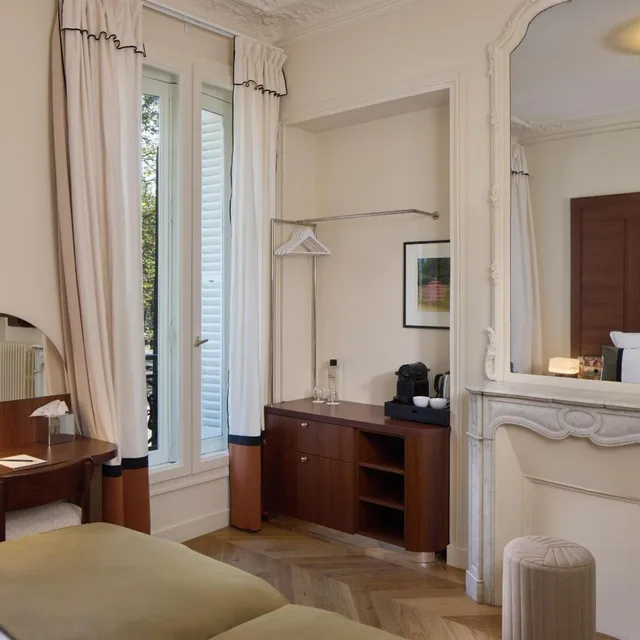 غرفة سوبيريور بسرير كينج، HOTEL D'ARGENSON 6/9