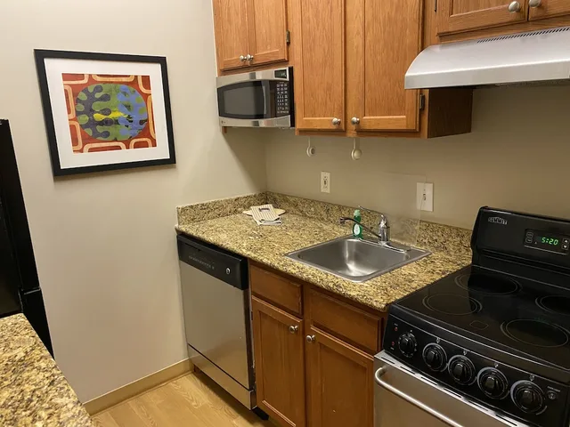 جناح بسريرين كوين، MainStay Suites Middleburg Heights Cleveland Airport 7/9