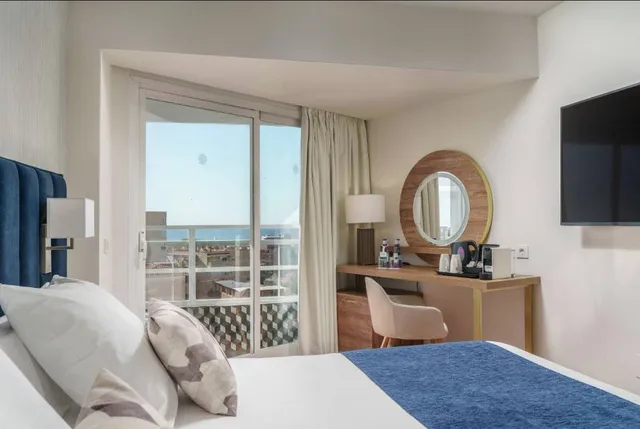My Favorite Club, Double Bed، Hotel Costa Malaga (Adults Recommended) by Pierre & Vacances 1/1