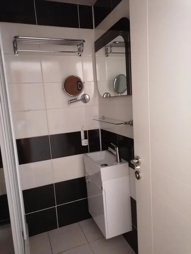 جناح جونيور، Trakya City Hotel 6/10