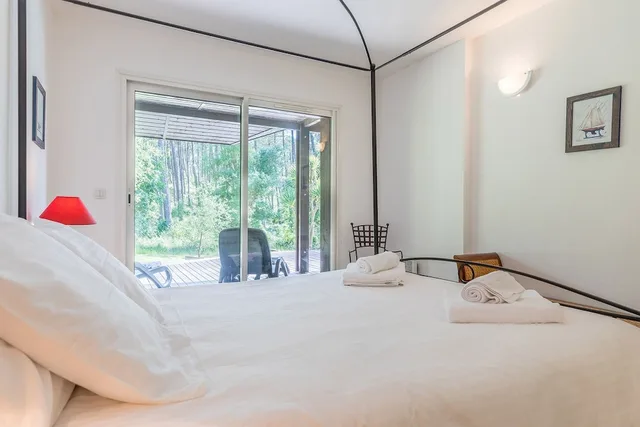 4 Rooms, Villa, 2 Queen and Twin Beds, Sofa، Villas Eurogroup La Prade 1/8