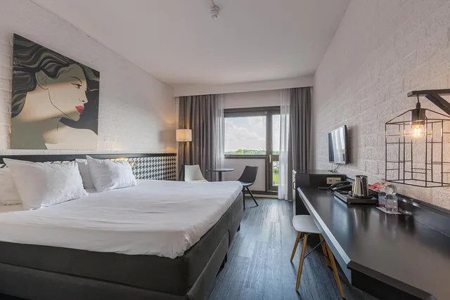 غرفة كومفورت بسرير مزدوج وسرير فردي، Leonardo Hotel Lelystad City Center 1/2
