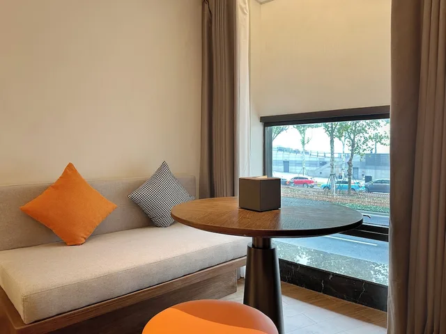 غرفة قياسية بسريرين منفصلين، UrCove by Hyatt Shanghai on the Bund 3/3