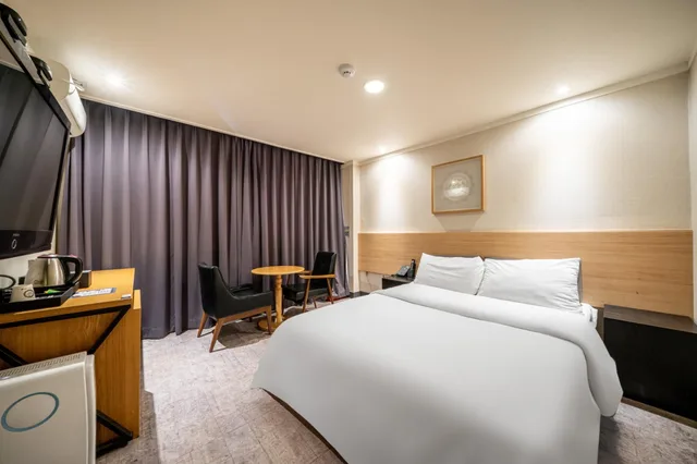 Standard, 3 Beds, Laundry، Pyeongtaek Stay Hotel 1/1
