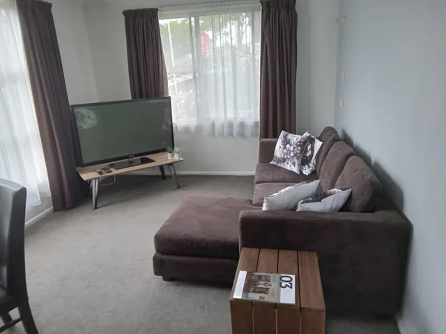 شقة كلاسيكية بسرير كوين وسرير فردي بغرفة نوم واحدة، ADMIRAL MOTEL 1/1
