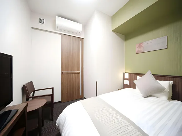 غرفة بسرير فردي تُحدَّد حسب التوفر، Myojin no Yu Dormy Inn Premium Kanda 1/2
