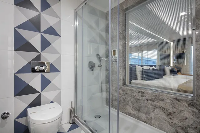 غرفة قياسية بسرير مزدوج وسرير فردي بإطلالة على الحديقة، Granada Luxury Beach 1/3