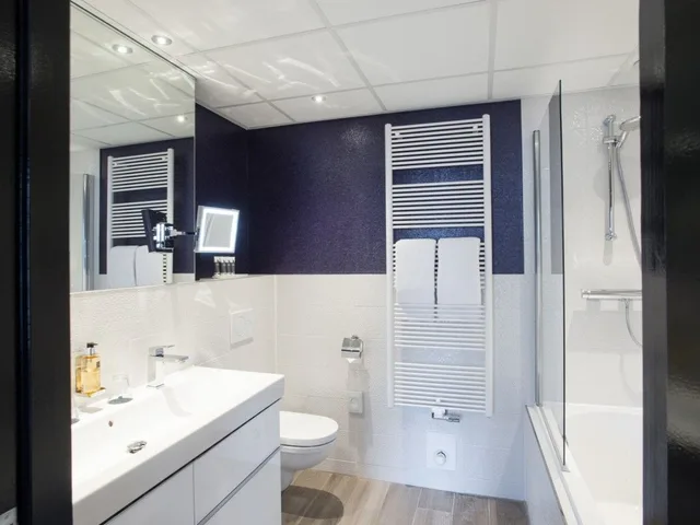 Medium, Luxury, Double Bed, Canal View، HAMPSHIRE BOUTIQUE HOTEL SEBASTIANS 4/4