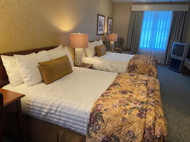 غرفة قياسية بسريرين مزدوجين، Kingston Hotel 2/5