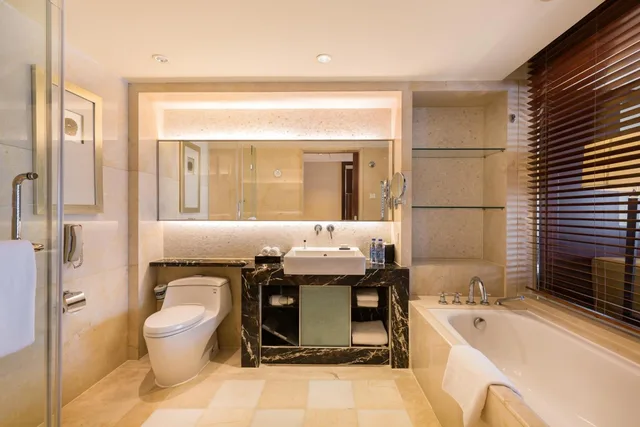 Deluxe, Suite, King Bed, Beijing Pudi Hotel 4/4
