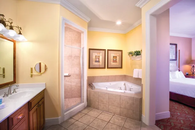 شقة سكنية بسرير كينج وسريرين مزدوجين بغرفتي نوم مع أريكة، Club Wyndham Mountain Vista 10/10
