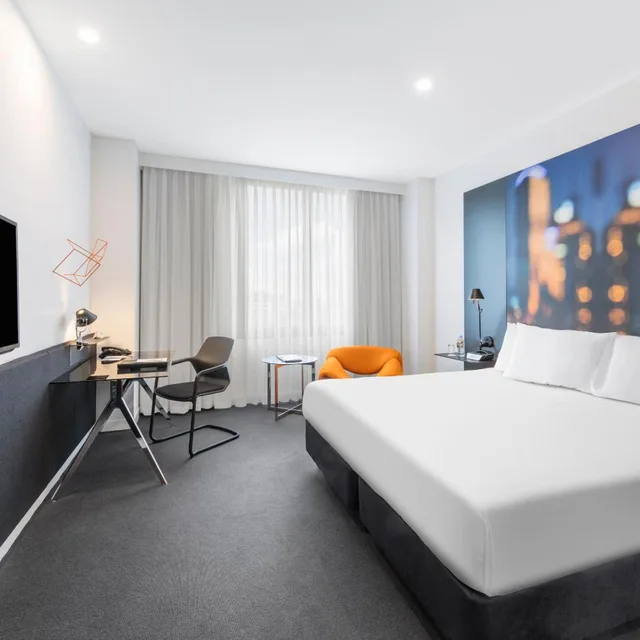 جناح جونيور، Flagstaff Gardens Hotel 1/3