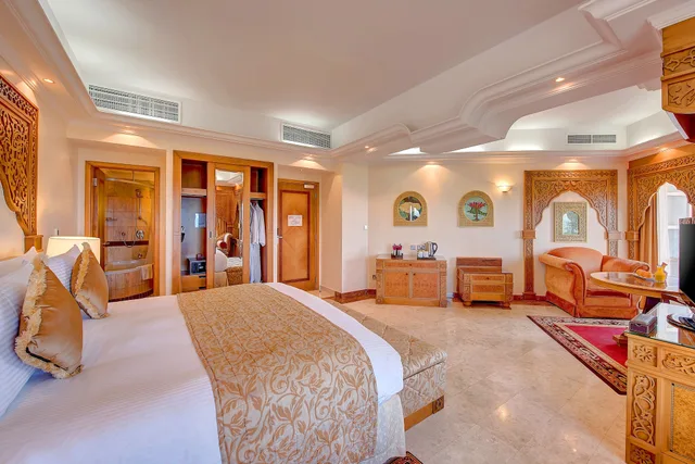جناح بسريرين منفصلين للمدخنين، Crowne Plaza Resort Salalah 6/10