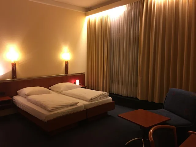 غرفة بسرير مزدوج، Kurfürst am Kurfürstendamm 5/10