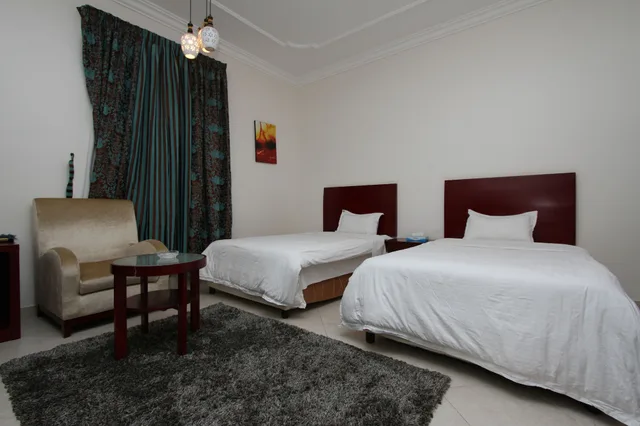 شقة بسرير كوين وسريرين منفصلين بغرفتي نوم، رؤوم ان شقراء(Raoum Inn Shaqra) 4/10