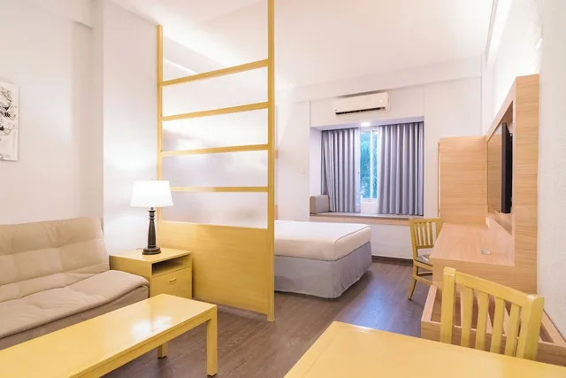 جناح بسرير كوين، Microtel by Wyndham Batangas 5/6