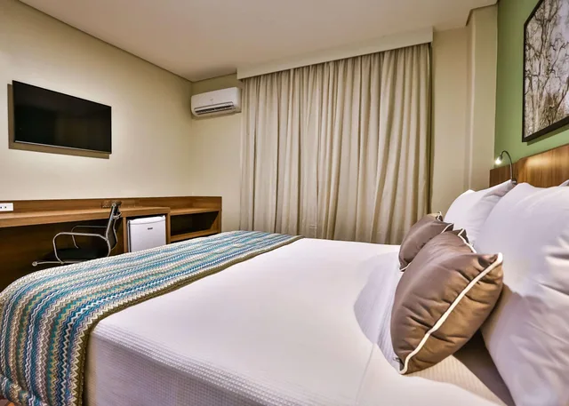 غرفة سوبيريور مفردة بسرير كوين لذوي الإعاقة، Comfort Hotel Mogi Guacu 2/4