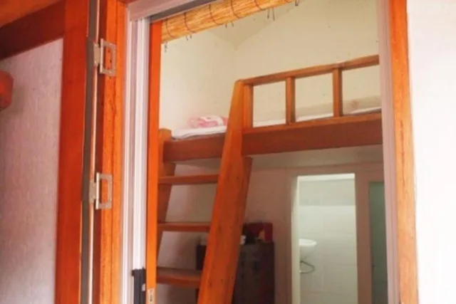 غرفة مفردة، Eugene's House 1/1