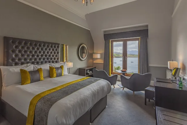 غرفة بريميير ديلوكس بسرير كينج بإطلالة على البحر، CUILLIN HILLS HOTEL 1/2