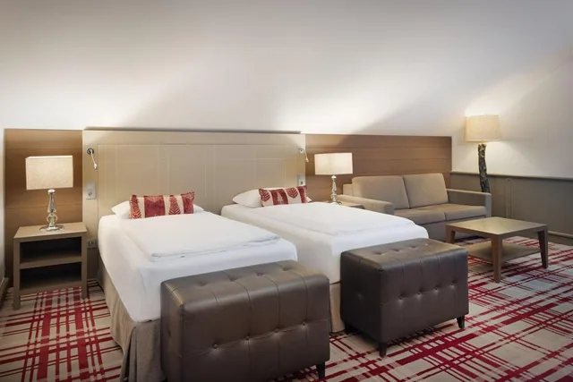 Guest Room, Classic, Twin Beds, Street View، Arabella Jagdhof Resort am Fuschlsee, a Tribute Portfolio Hotel 4/8