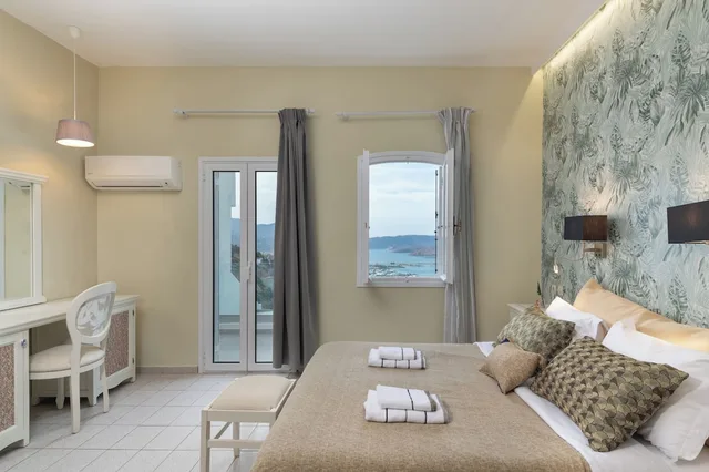 Junior Suite, Double Bed, Sea View, Hot Tub, Adrakos Apartments 3/5