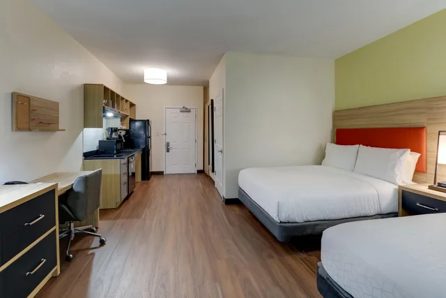 استوديو بسريرين كوين، Candlewood Suites Lexington 1/10