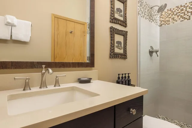 2 Bedrooms, Condo, Villa, Queen and Twin Beds, Sofa، Villas At Snowmass Club A Destination Residence 2/2