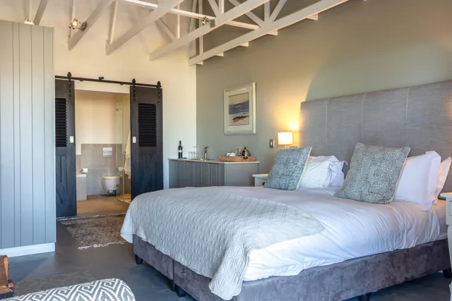 جناح، Whale Rock Luxury Lodge 6/10