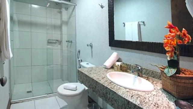 غرفة ديلوكس بسرير مزدوج، Sky Centro Hotel Spa 3/3