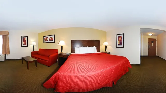 Standard, King Bed, Comfort Inn & Suites Moss Point Pascagoula 3/7