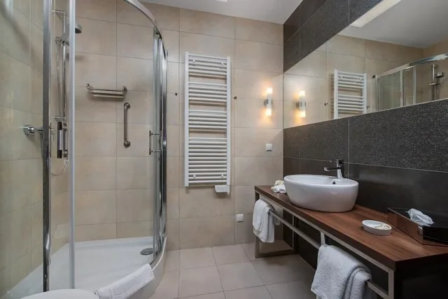 غرفة قياسية بسرير مزدوج أو سريرين منفصلين، Rado Resort 3/4