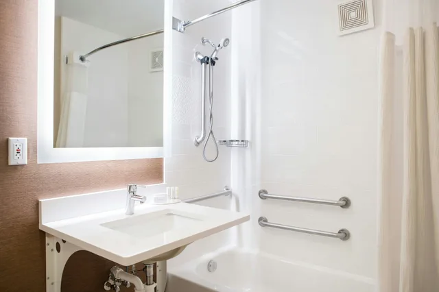 غرفة بسرير كينج، Fairfield Inn Suites By Marriott Fort Collins Loveland 5/5