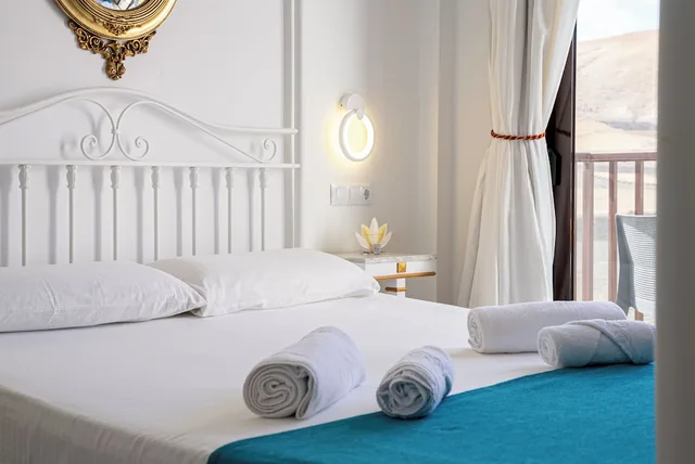 Superior, Double Bed, Balcony or Terrace، Casona De Yaiza 8/10