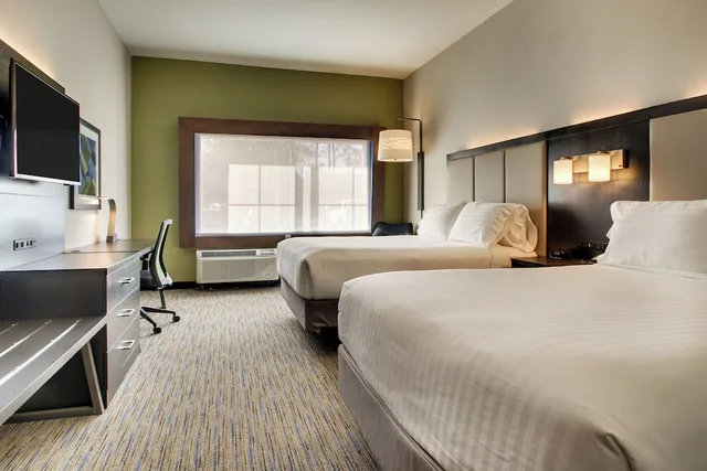 غرفة قياسية بسريرين كوين لذوي الإعاقة، Holiday Inn Express & Suites - Summerville 6/8