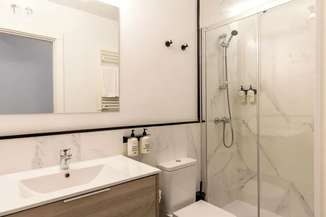 غرفة بسرير مزدوج، UMA Suites Atocha 5/8