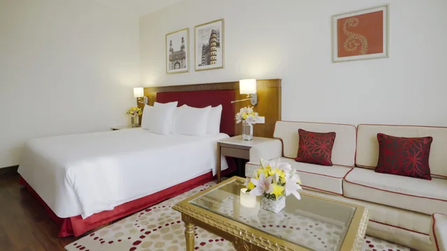 Club, King Bed, City View, Itc Kakatiya 3/10