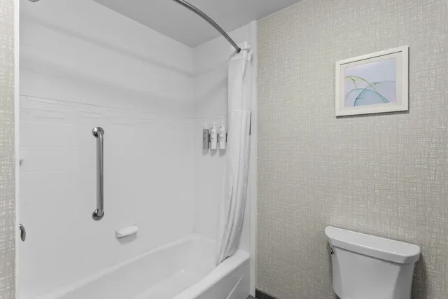 غرفة بسريرين كوين، Hampton Inn Suites Baltimore Woodlawn 4/4