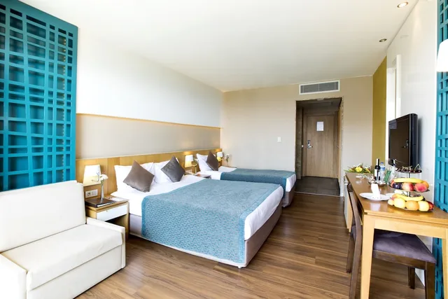 غرفة قياسية بسرير مزدوج، Sherwood Dreams Resort 2/3