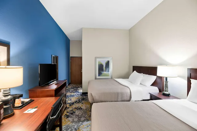 غرفة بسريرين كوين، Quality Inn & Suites Big Spring 5/6