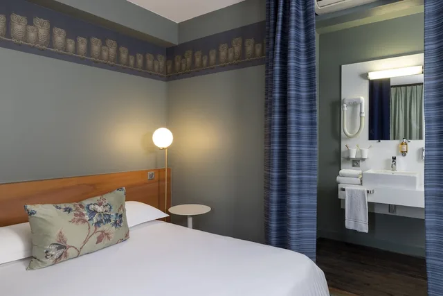 غرفة سوبيريور ثلاثية بسرير مزدوج وسرير فردي بغرفة نوم واحدة، L Hotel 4/10